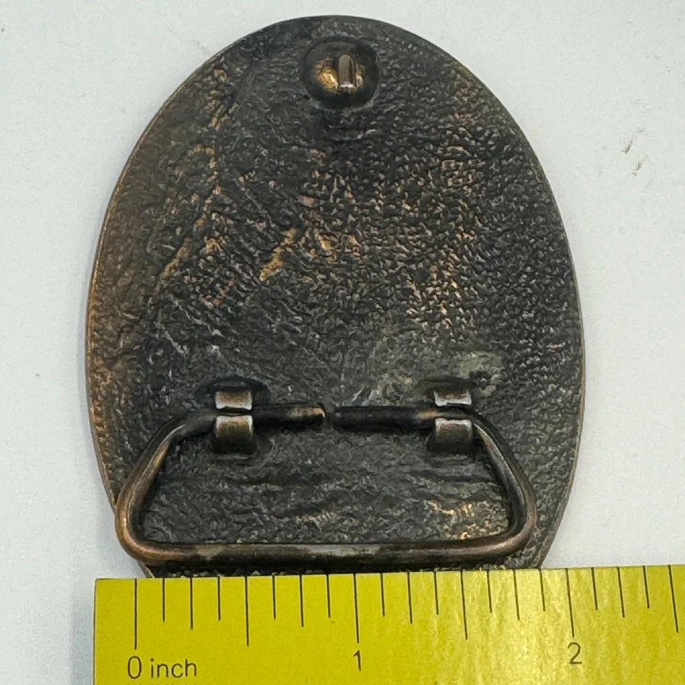 N/A vintage belt